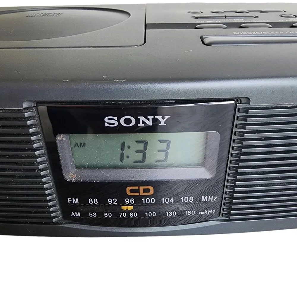 Vintage Sony ICF-CD810 AM/FM Clock Radio CD Player Audio Tested Working